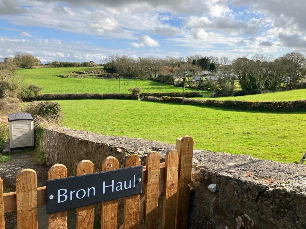 Brynteg Bron Haul, Mountain Views 빌라 외부 사진